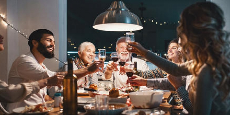 Dîner en famille, un rituel précieux