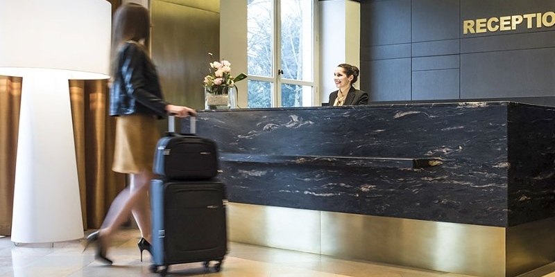 16 perles géniales entendues dans des hôtels et des agences de voyages