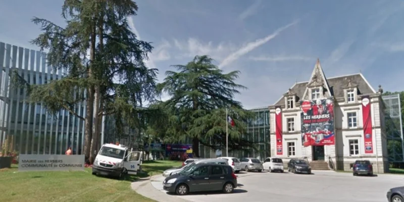 La Maire des Herbiers autorise l'ouverture des petits commerces