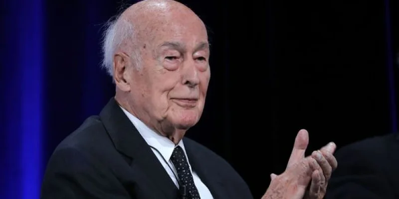 L'ancien président Giscard d'Estaing est mort du Covid-19