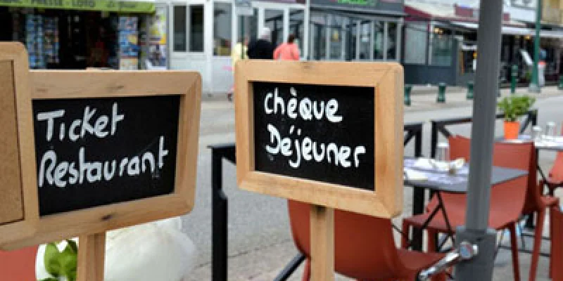 Tickets restaurants : les mesures d'assouplissement prolongées jusqu'au 1er septembre 2021