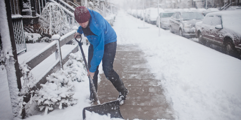 Aller dehors par grand froid donne-t-il le rhume ?