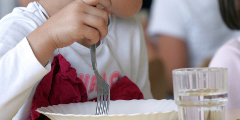 Ces 5 erreurs à ne pas commettre après un repas