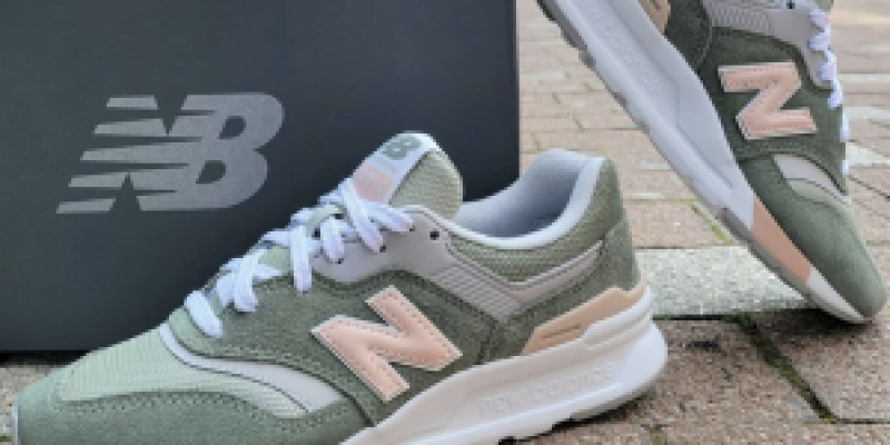 NEW BALANCE 997 HVC - 90.00€ sur Bitume Cholet