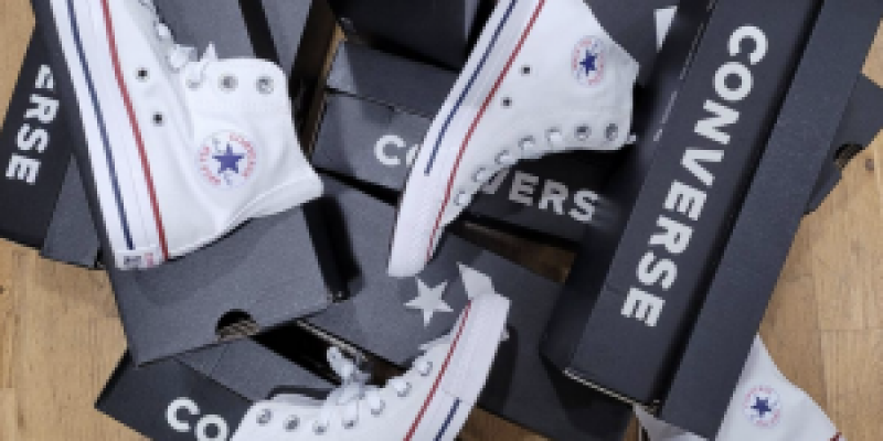 CONVERSE Montante Blanche Cholet - 70.00€ sur Bitume Cholet