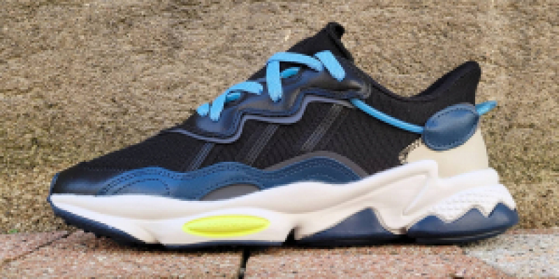 ADIDAS Ozweego cholet Black/Blue - 120.00€ sur Bitume Cholet