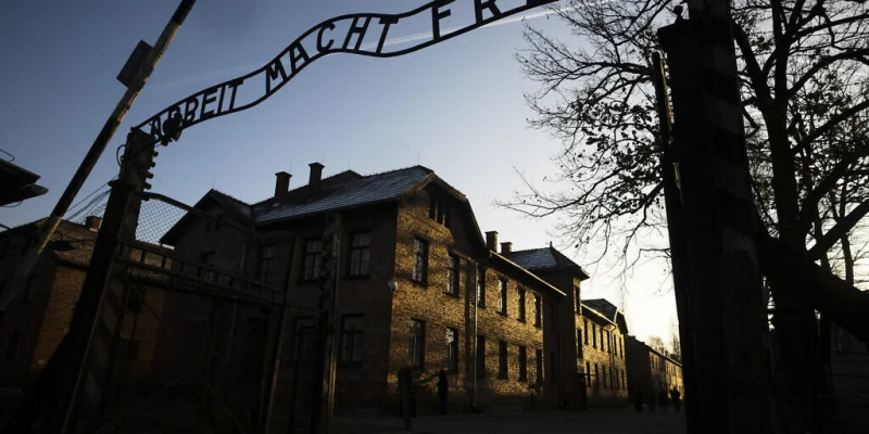 150 commentaires antisémites sur la page d'Auschwitz sur Google Maps