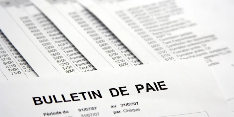 Ãlu départemental : plus il touche, plus il gagne.