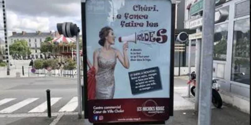 Cholet : la campagne publicitaire sexiste et stéréotypée des Arcades Rougé