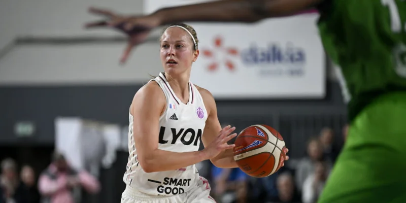 BASKET - Eurocoupe féminine. L'Asvel, tout en gestion à Angers, a retrouvé Julie Allemand