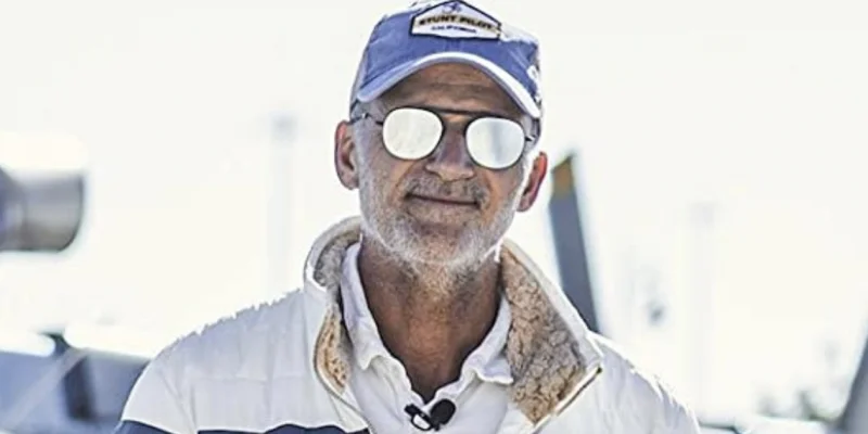 Pilote d'hélicoptère pour Hollywood, mon entrevue avec Fred North