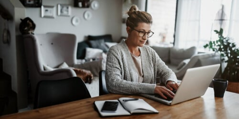 Cette habitude étonnante peut révolutionner votre bien-être au travail