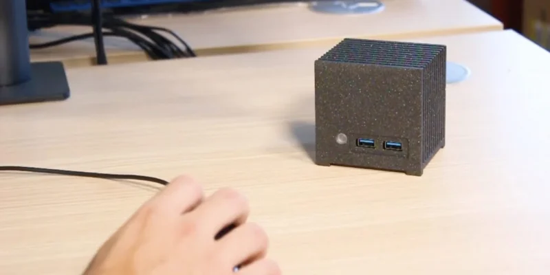 Le plus petit PC au monde sans ventilateur est français et il coute moins de 300 €