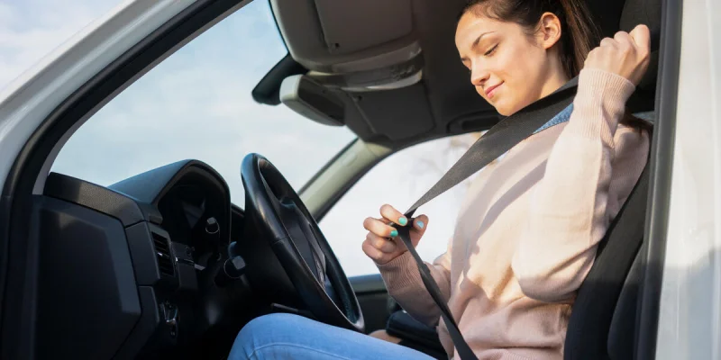 Permis de conduire : l'âge légal pour conduire est abaissé à 17 ans