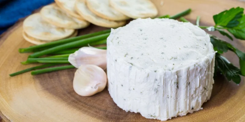 Un médecin alerte sur un célèbre fromage à tartiner 