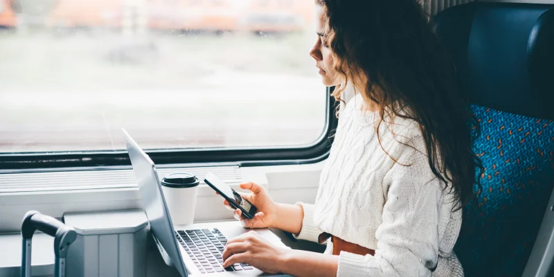 La Choletaise oublie son ordinateur contenant sa thèse dans un train, un bel élan de solidarité s'organise