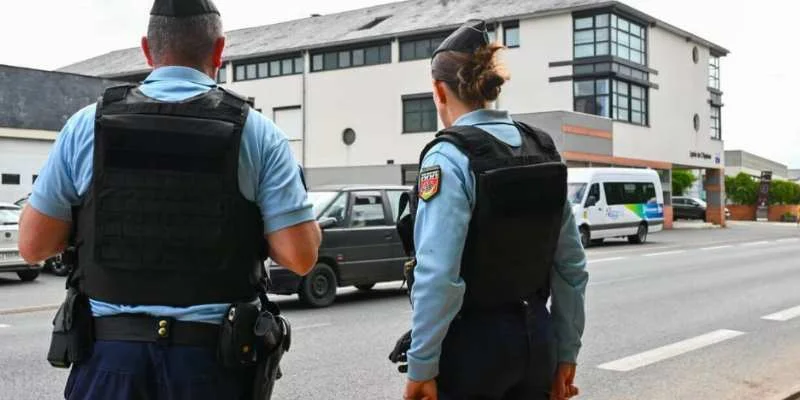 Prof agressée au couteau près de Cholet : le lycéen mis en examen pour triple tentative d'assassinat