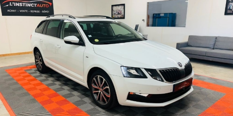 Skoda Octavia Combi Cholet, 1.6 TDI 116ch + toit panoramique + entretien Skoda + rétroviseurs électriques