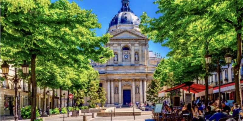 Classée comme un site menacé, la chapelle de la Sorbonne devrait être restaurée pour rouvrir au public