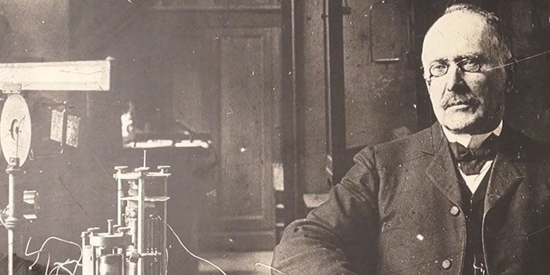 «Grâce à lui, nous sommes capables de communiquer dans le monde entier» : Édouard Branly, le père fondateur de la communication moderne