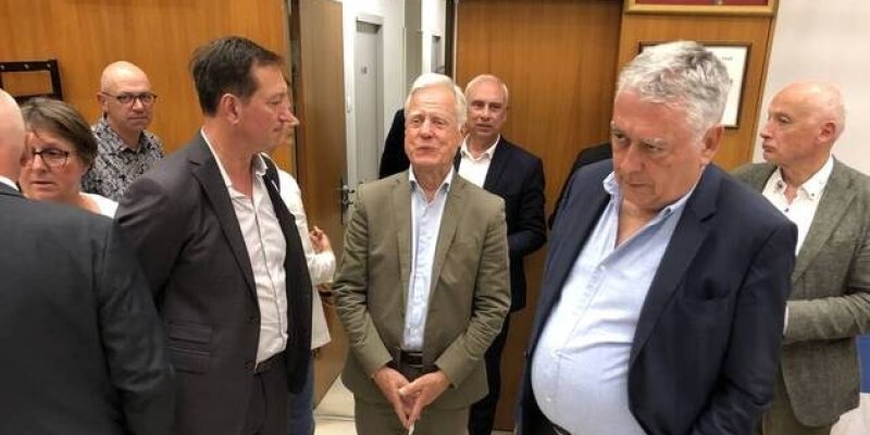 Dissolution de l'Assemblée. Le maire de Cholet n'écarte pas l'idée d'être candidat