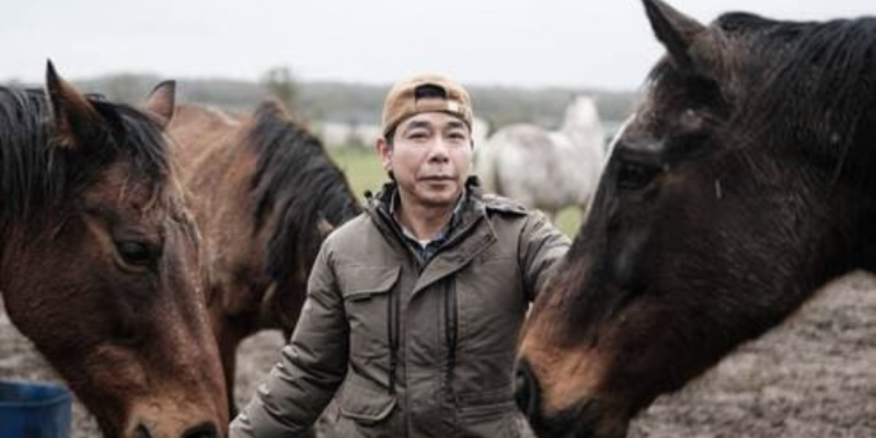 « J’ai du mal à réaliser » : plus de 50 ans après, cet orphelin découvre que sa mère vit à l’autre bout du monde