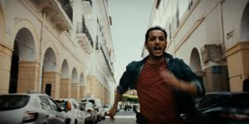 L’enlèvement d’une petite fille plonge un quartier dans la colère et la tension, Entretien avec Chakib Taleb-Bendiab pour « ALGER » !