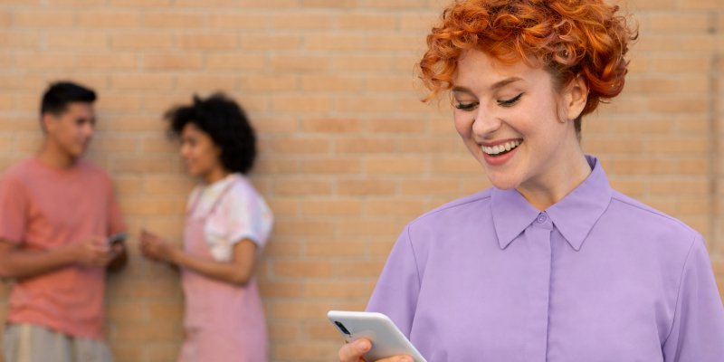 Que peut-on faire sur yaaKa et qui l'utilise ?