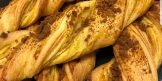 Nouveauté à Sucré Salé avec une viennoiserie: « Le tortillon Spéculoos »