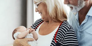 Une grand-mère change le prénom de son petit-fils