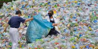 Environnement: Coca-Cola, Pepsi et Nestlé sont les plus gros pollueurs plastiques du monde