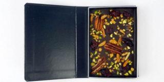 Carnet de voyage, la tablette de chocolat aux fruits du mendiants