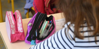 À Cholet, des parents d’élèves manifestent contre la fermeture de trois classes de maternelle | Courrier de l'Ouest