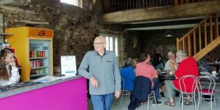 Cléré-sur-Layon. Une rencontre franco-anglaise autour du traditionnel Café Morning