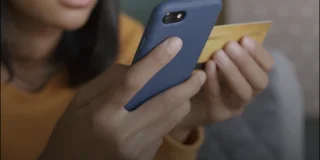 Apparemment, on doit tous se méfier d'Emma