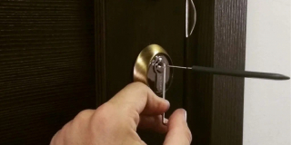 Comment ouvrir une serrure sans clé ? | bs-artisan.com