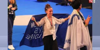 Une haie d’honneur au Lycée de la Mode avait lieu vendredi matin, pour célébrer la réussite de Manon Pouivet