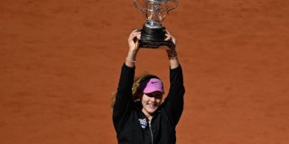 6 juin 2026 : Mirra Andreeva remporte son premier titre du Grand Chelem face à Maja Chwalińska en finale de Roland Garros