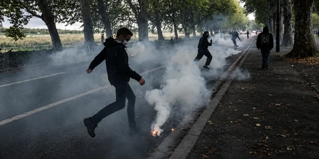 Derrière les « casseurs » du 17 octobre, des profils bien plus divers qu'il n'y paraît