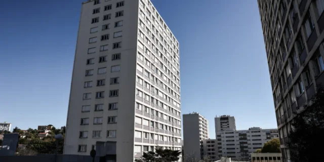 HLM : les logements sociaux sont-ils accaparés par les immigrés ? - Les Surligneurs