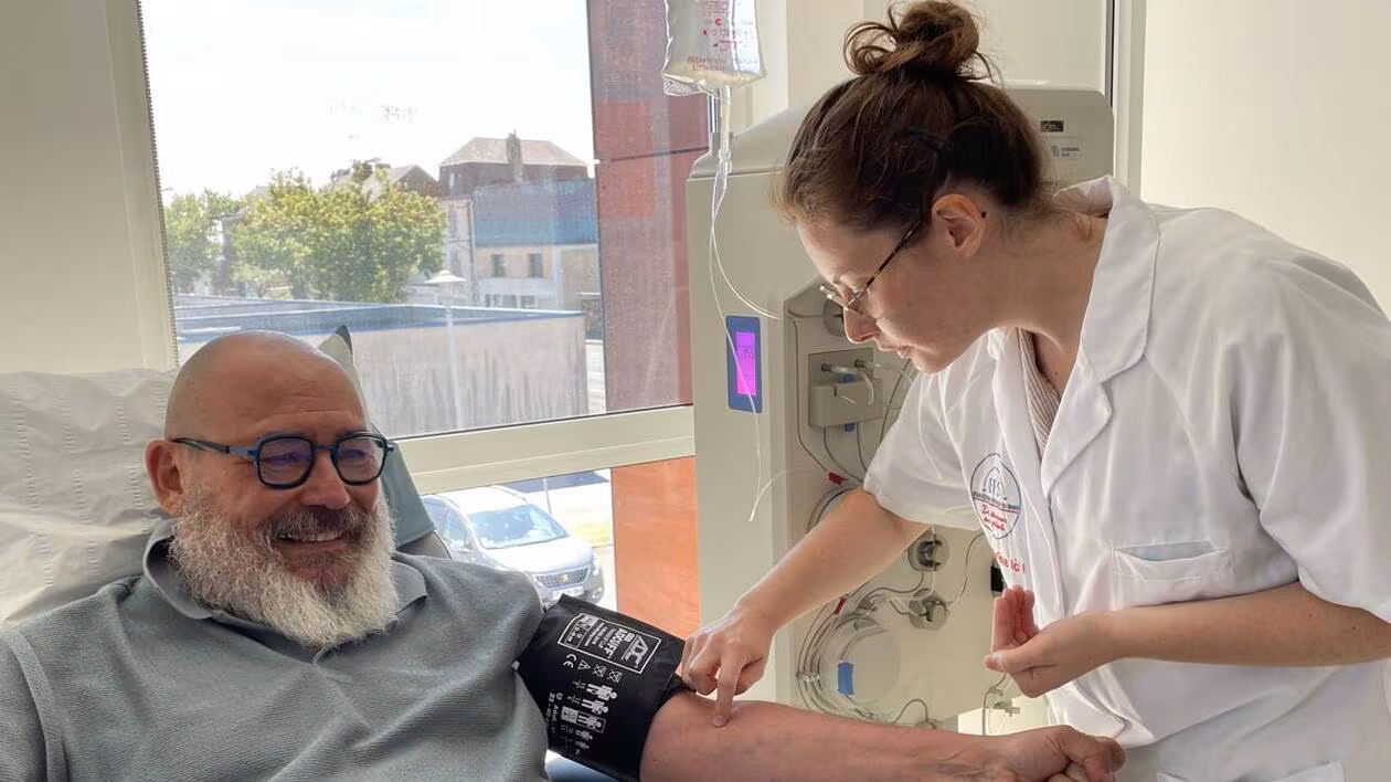 « Je vais pouvoir donner plus régulièrement » : une Maison du don dédiée au plasma ouvre à Cholet