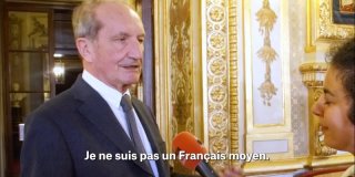 Mediapart a demandé aux sénateurs le montant de leurs retraites.