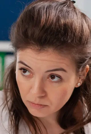 L'utiliser est un grand signe de fainéantise" : cet adjectif envahit les conversations et agace les puristes de la langue française