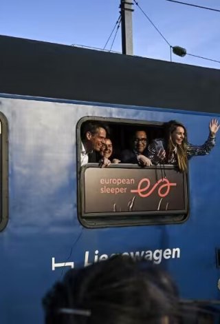 « La vie, il faut la prendre comme dans le train, tranquillement » : à bord du nouveau train de nuit Paris-Berlin