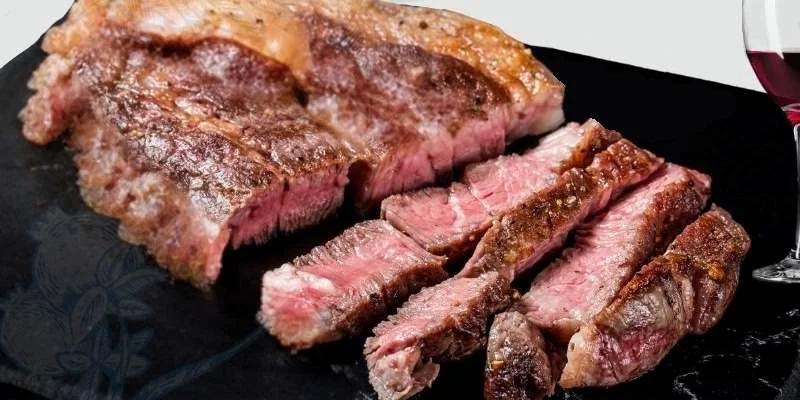 Viandes : Steak hâché pur boeuf, Boeuf cowboy, Pièce du boucher, Pavé d'émincé de boeuf, Entrecôte, Ribs de porc,